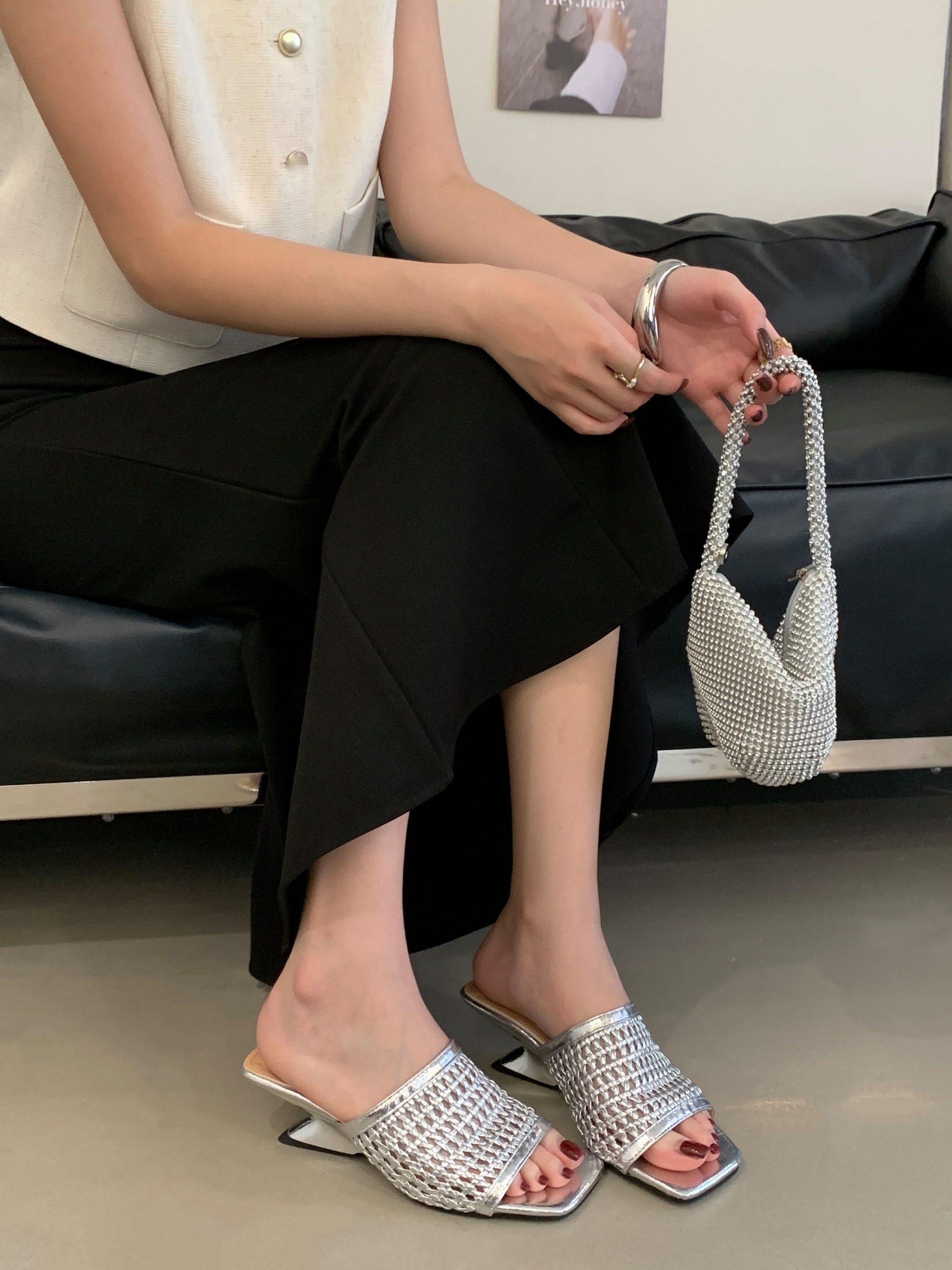 2025 YUMERMER Women's Woven Wedge Mid Heel Slippers Light Luxury Casual Plus Size - Image 2