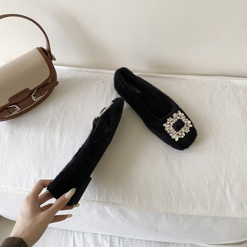 French Style Flat Furry Women’s Shoes Fairy Wind Slip-On Warm Lined Shoes